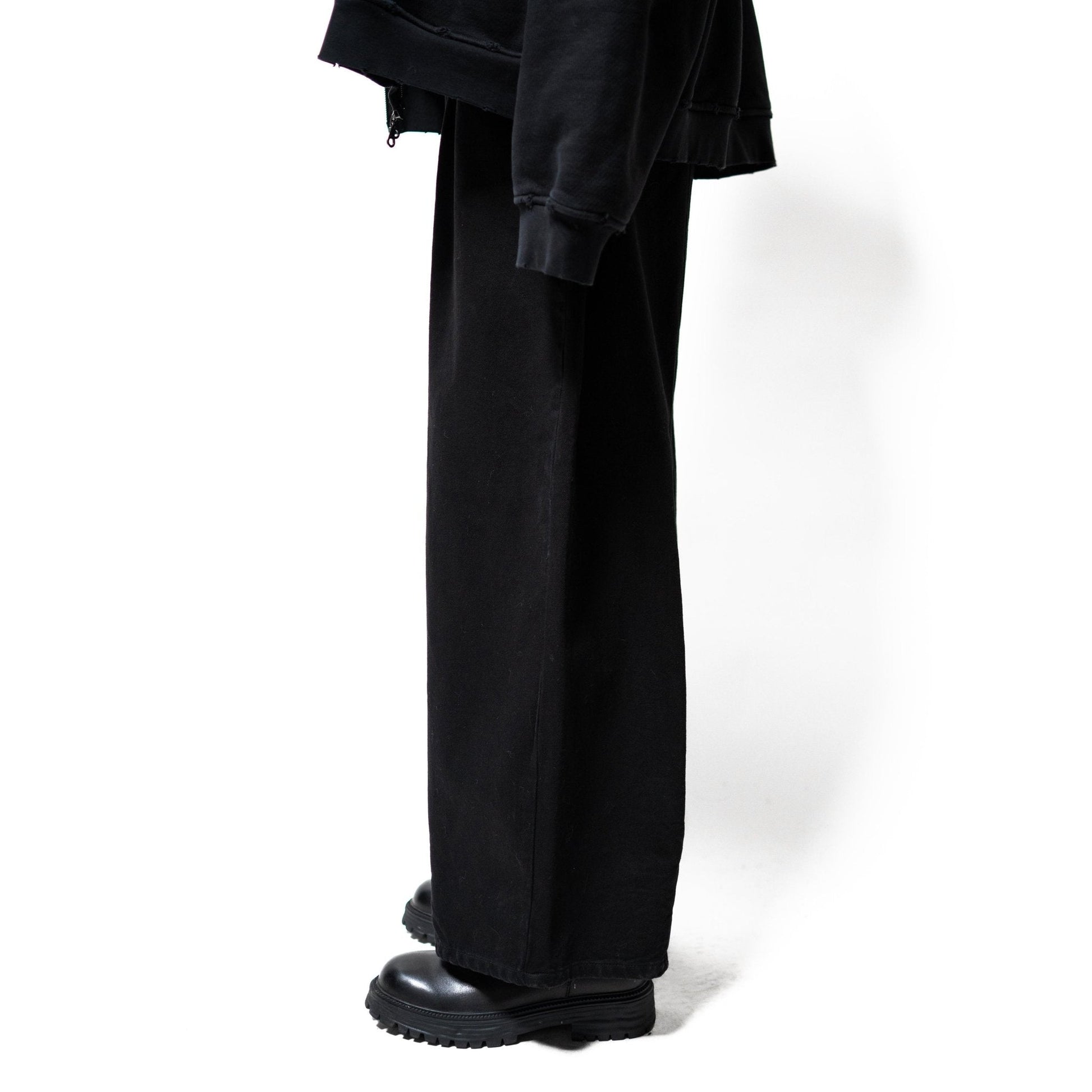 BAGGY PLEATED JEANS - angeltype