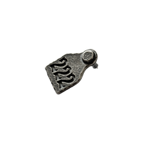 Object Earring – Sample