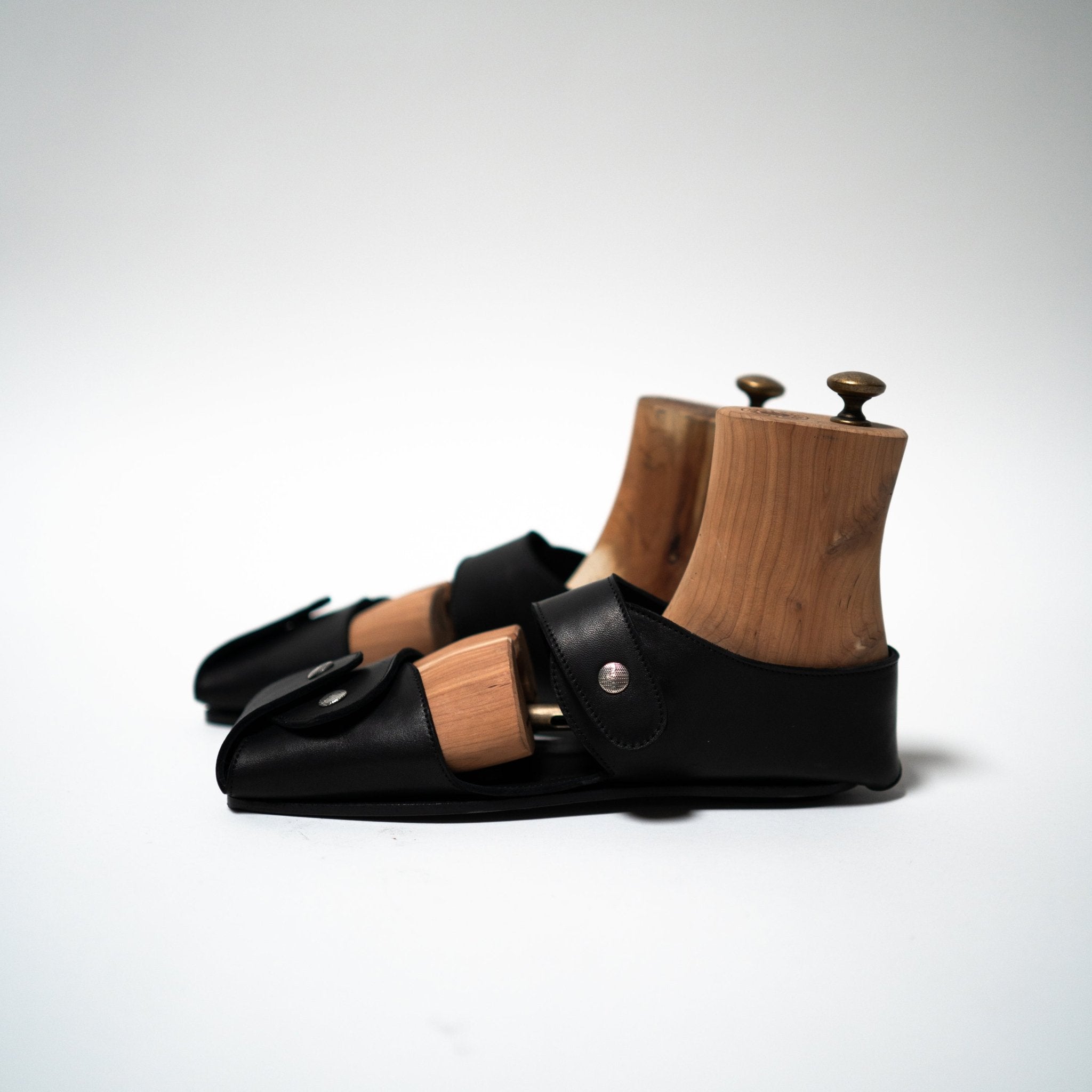 2D HORSEHIDE AND .925 SANDAL - angeltype