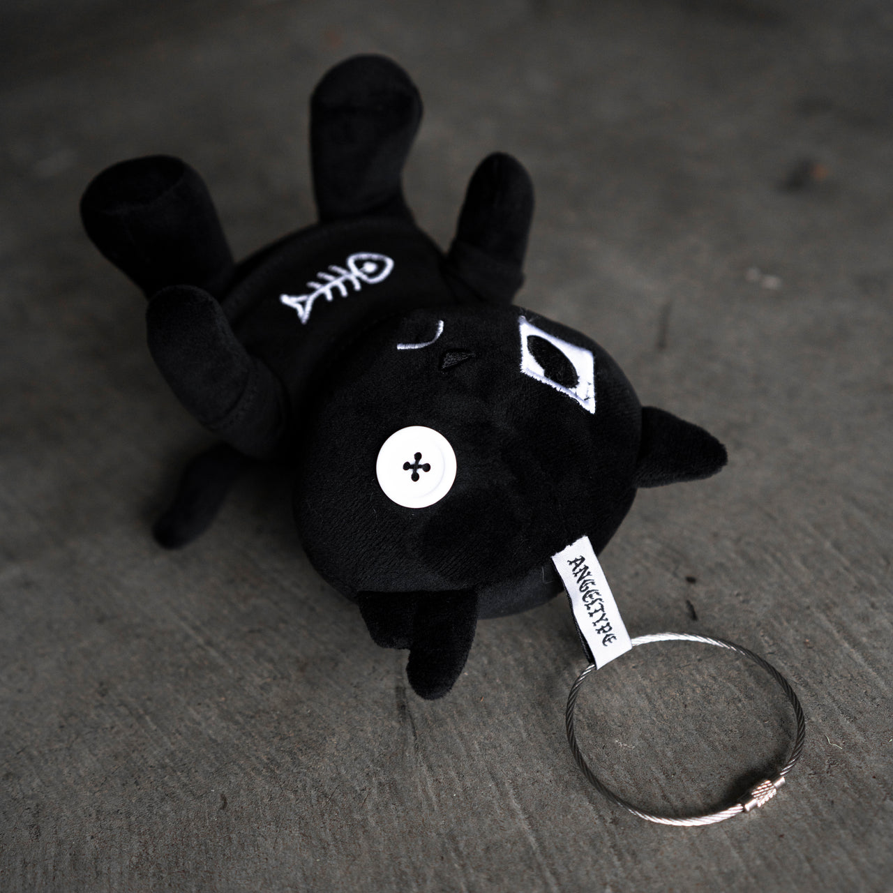 萨拉米香肠毛绒玩具