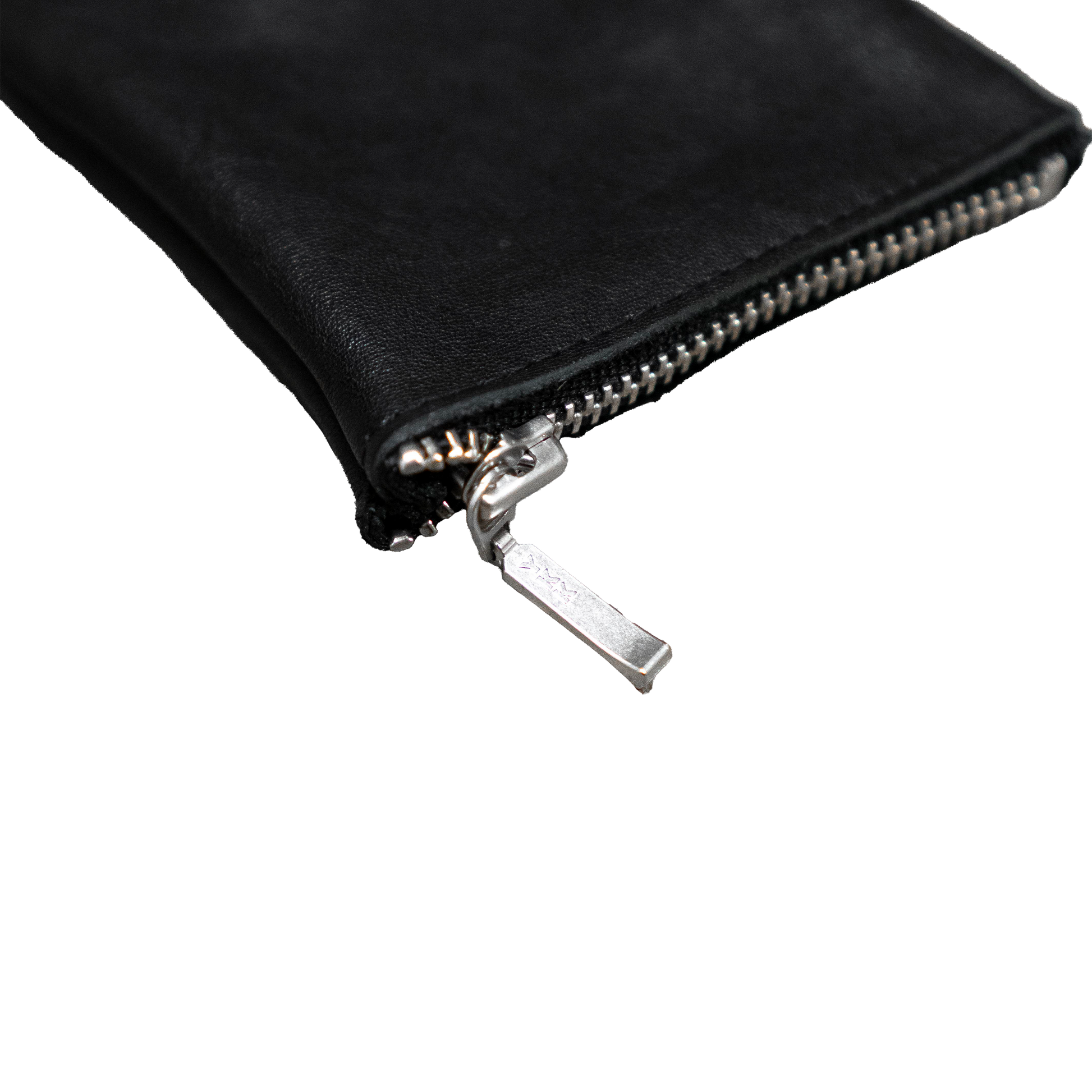 ANGELtype Leather Jewelry Pouch v3 zipper detail – Silvertone YKK Zipper Black Leather