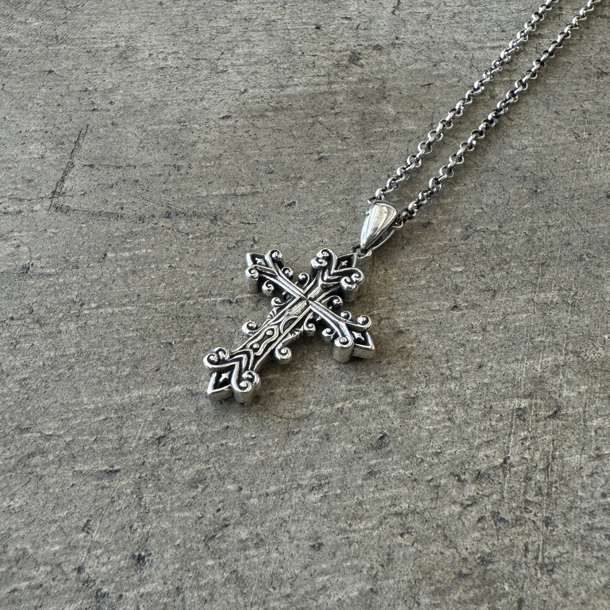 (A) .925 BLOOM CROSS NECKLACE - angeltype