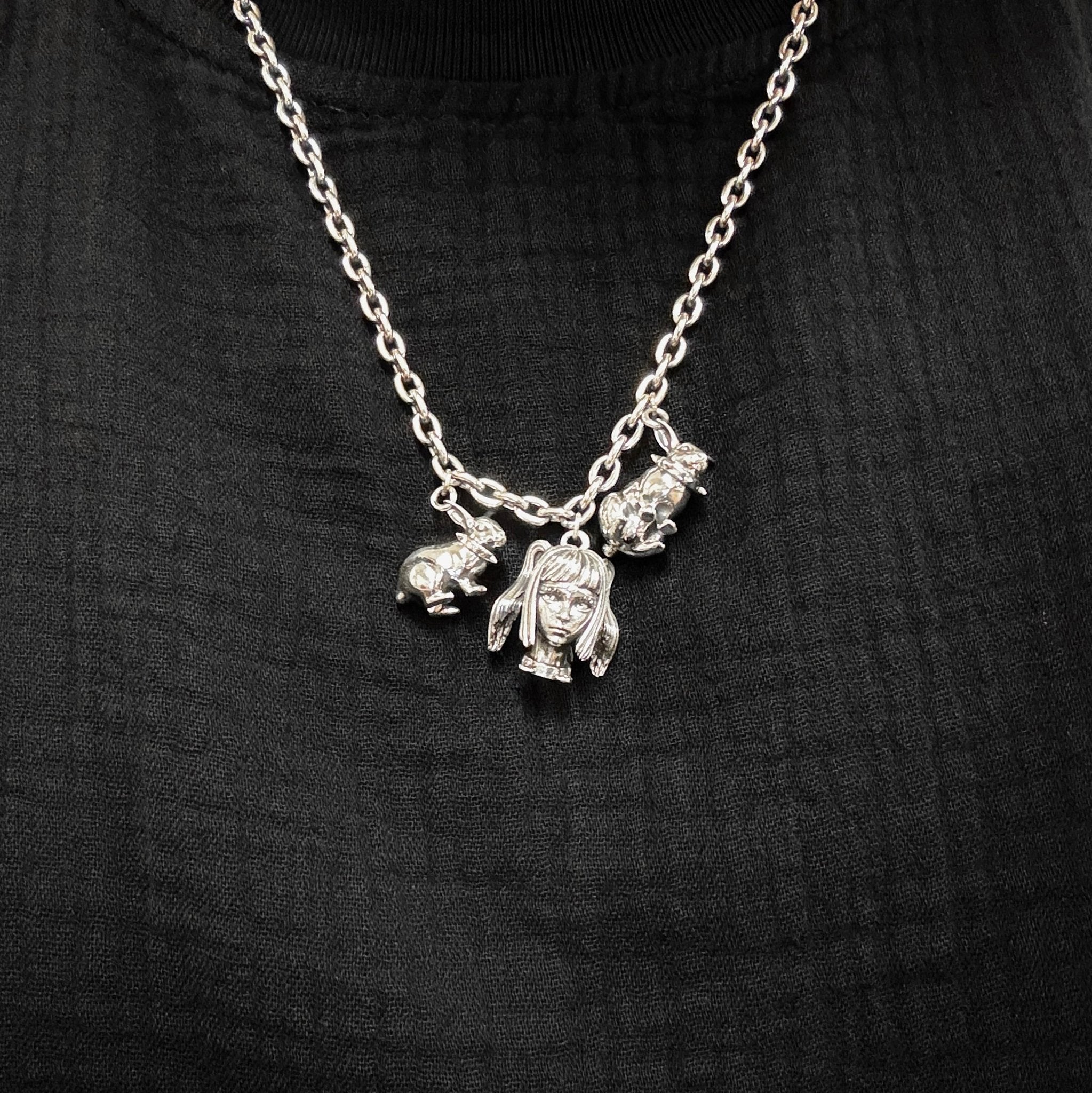 (A) x BL00DINA .925 CHARMS NECKLACE - angeltype