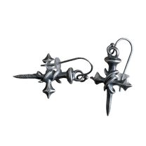 [LANGE] CHAOS CROSS EARRINGS